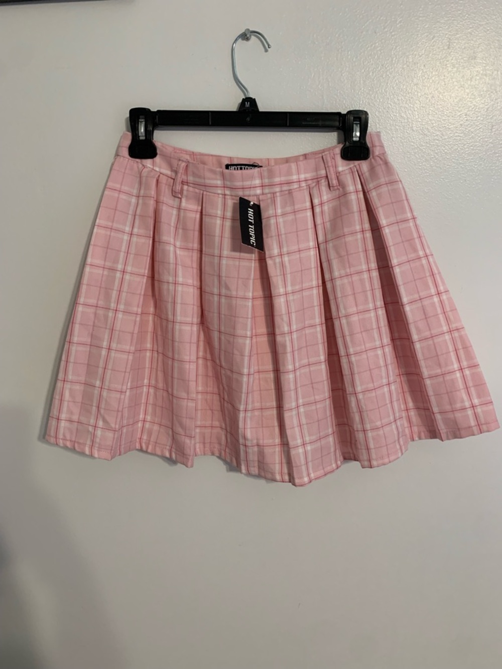 Skirt Hot Topic Pink Plaid Skater Skirt miniskirt small medium punk, grunge emo